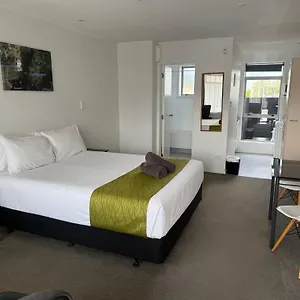 Ambassador Motor 4* Tauranga
